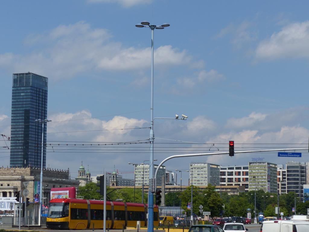 Hosapartments Atelier Residence Warsawa Bagian luar foto