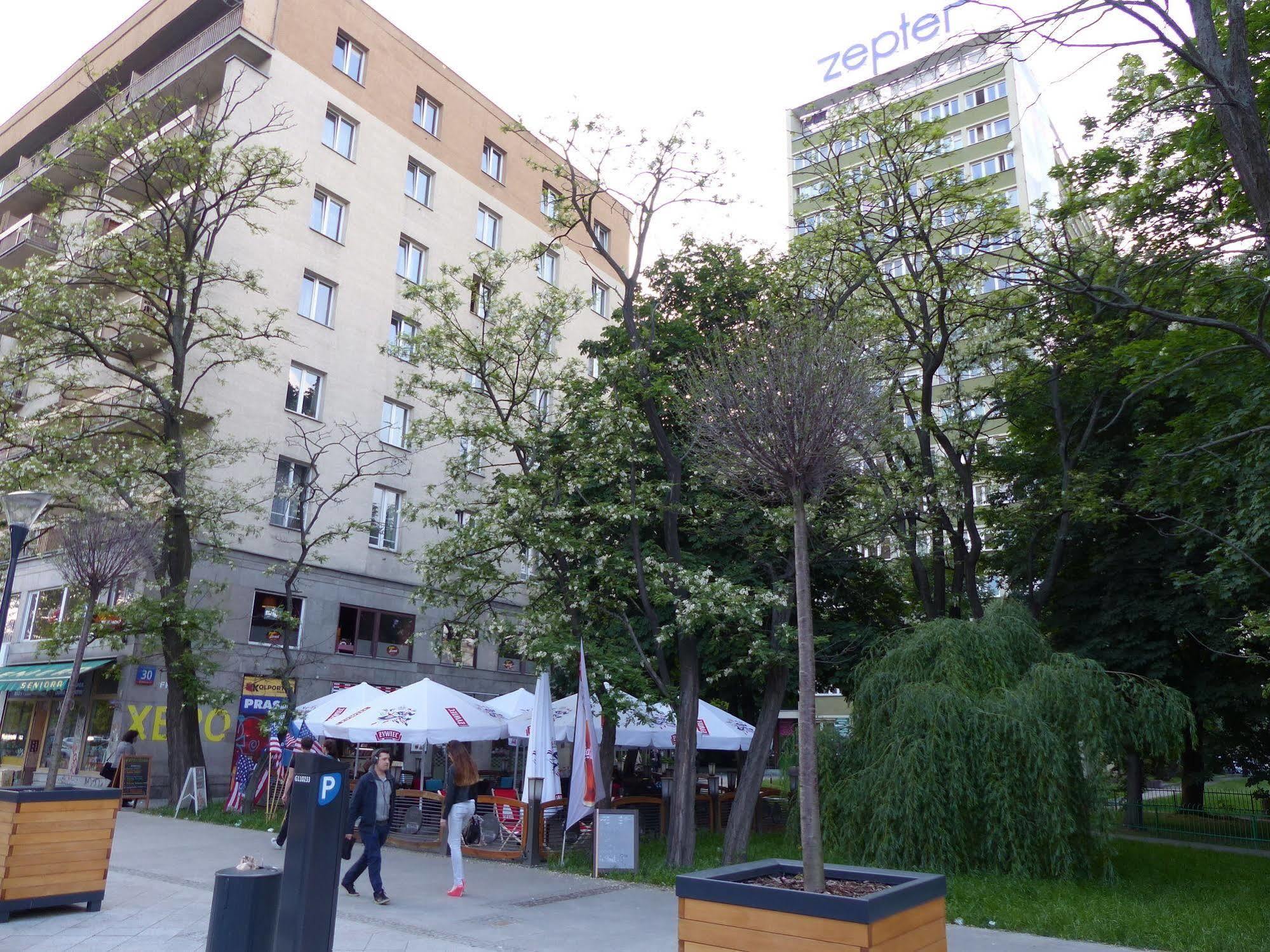 Hosapartments Atelier Residence Warsawa Bagian luar foto